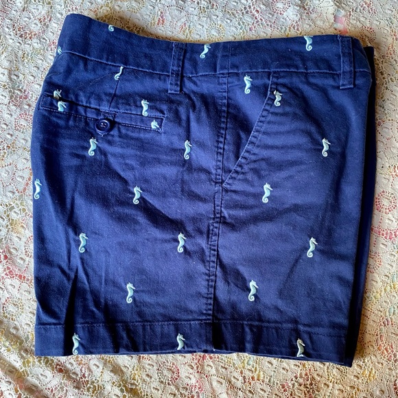 🌴Cambridge Dry Goods Seahorse print shorts🌴